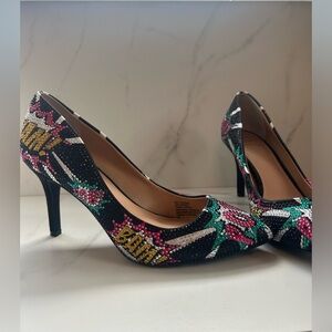 Heels from INC fun comic graphic print
